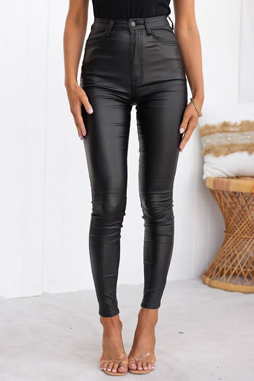 Valenzora | High-Waist-Hose aus Kunstleder, Stretch, schmale Passform