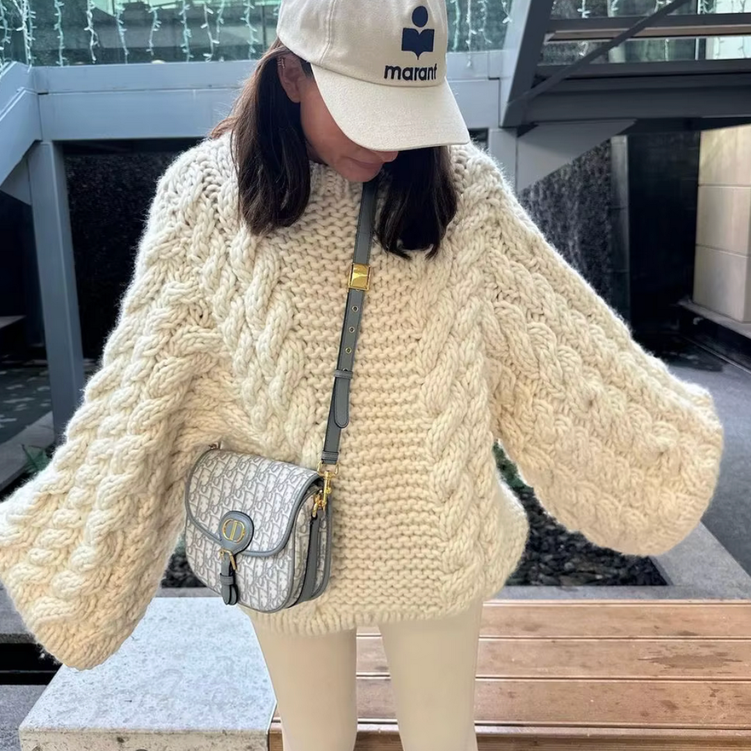 Valenzora - Women's chunky knit oversized sweater