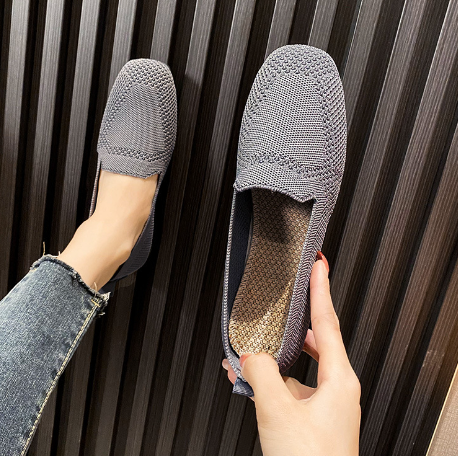Valenzora - Modeeuze and minimalist winter shoes