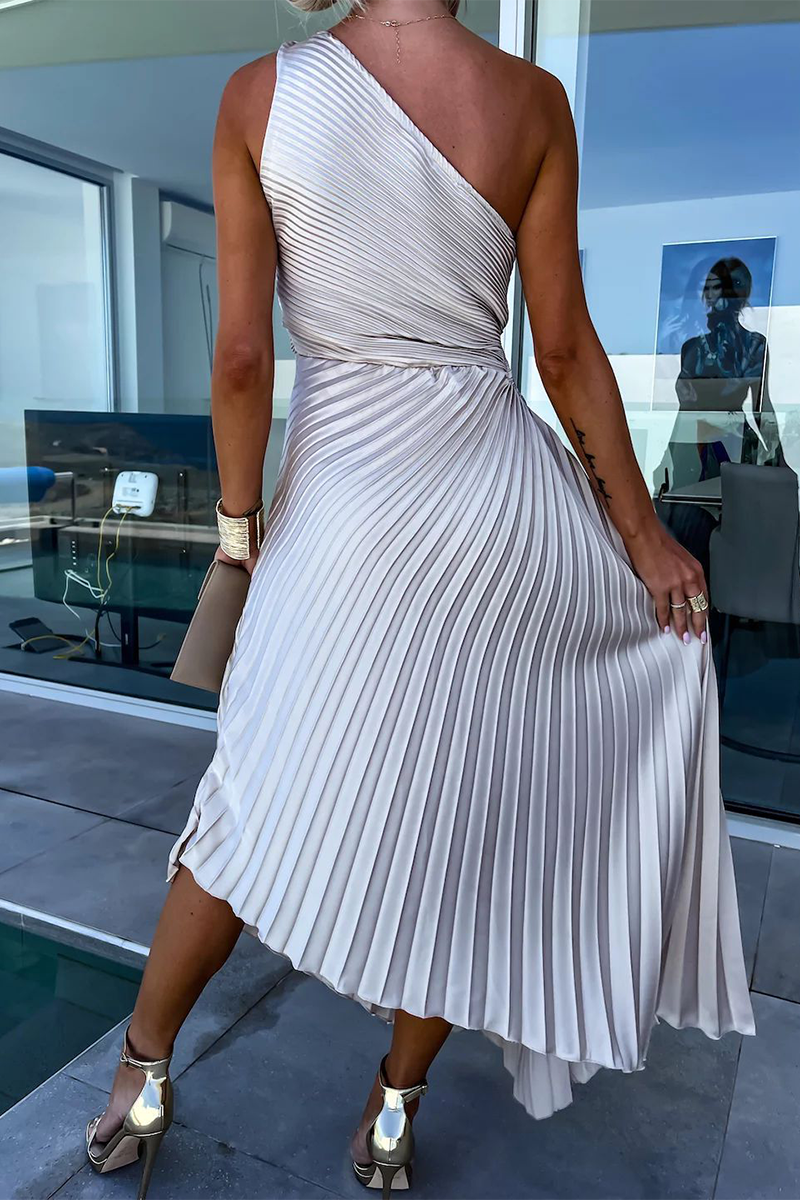 Valenzora | Sexy Solid Color Irregular Pleats Oblique Collar Fishtail Dresses - 6 Colors