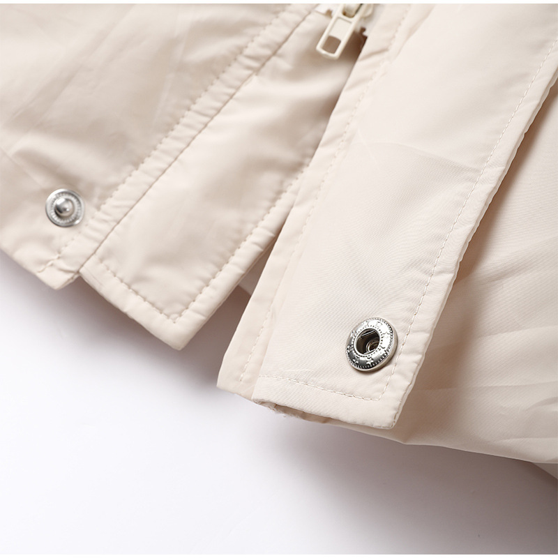 Valenzora | Pleated coat with hood - Stylish winter clothing