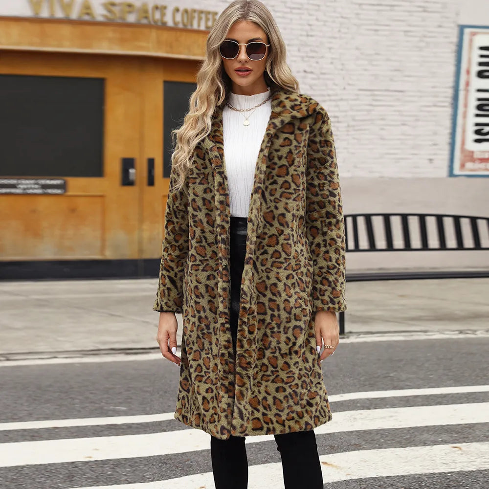 Valenzora | Fleece-Mantel mit Leopardenmuster