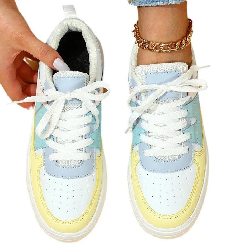 Valenzora | Sneakers with a soft platform
