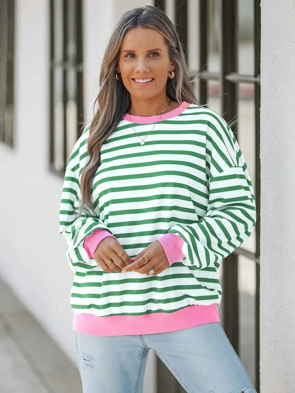 Valenzora | Striped sweatshirt with pink details for women