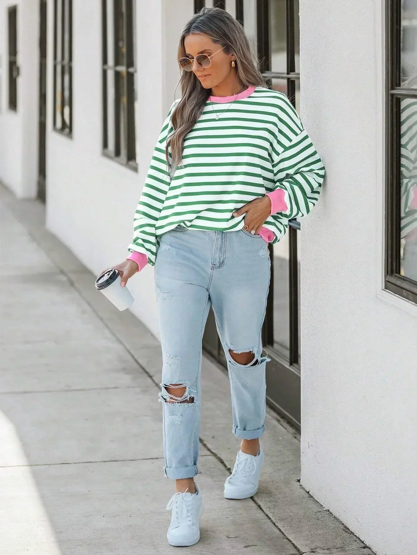 Valenzora | Striped sweatshirt with pink details for women