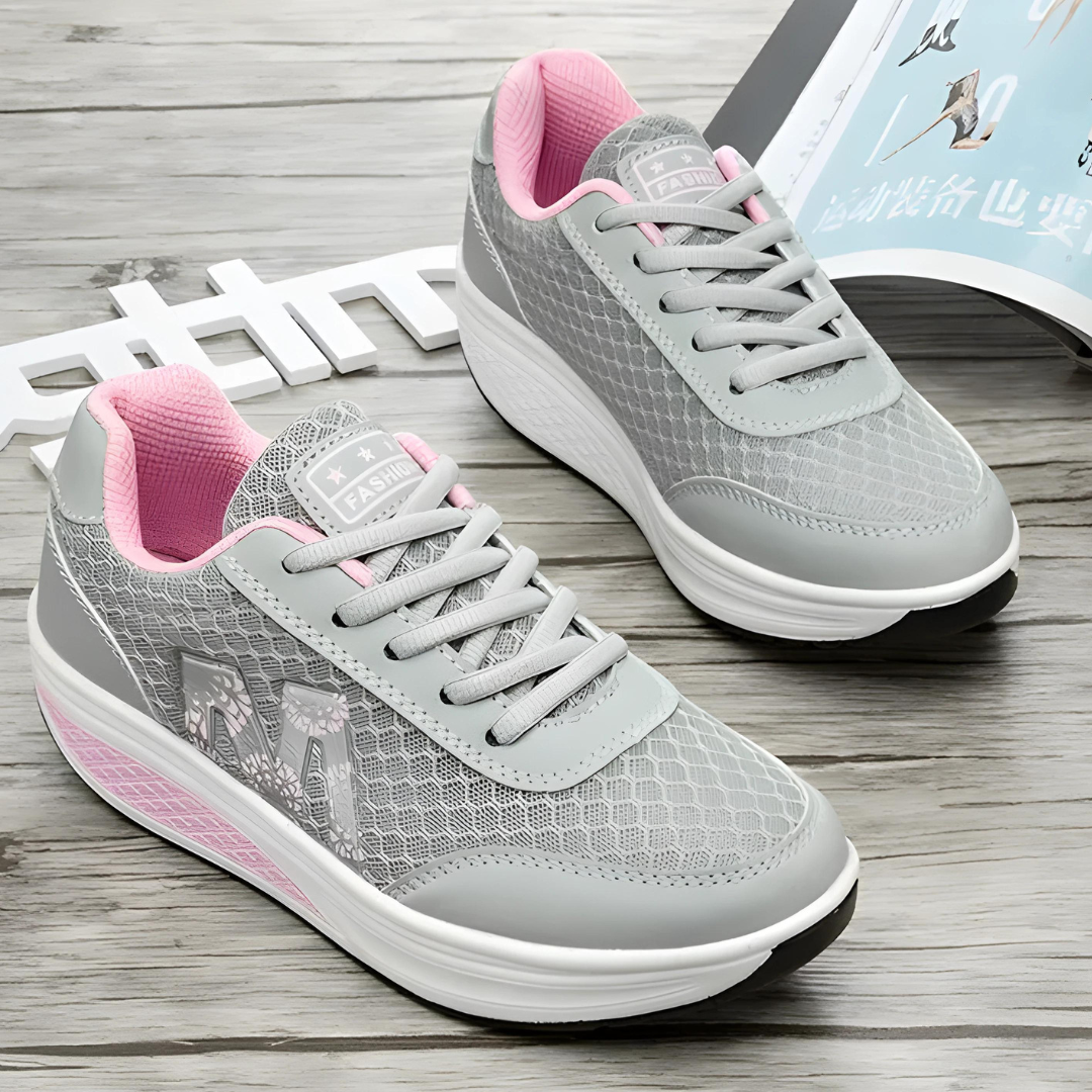 Elegante Schnür-Wedge-Sneaker