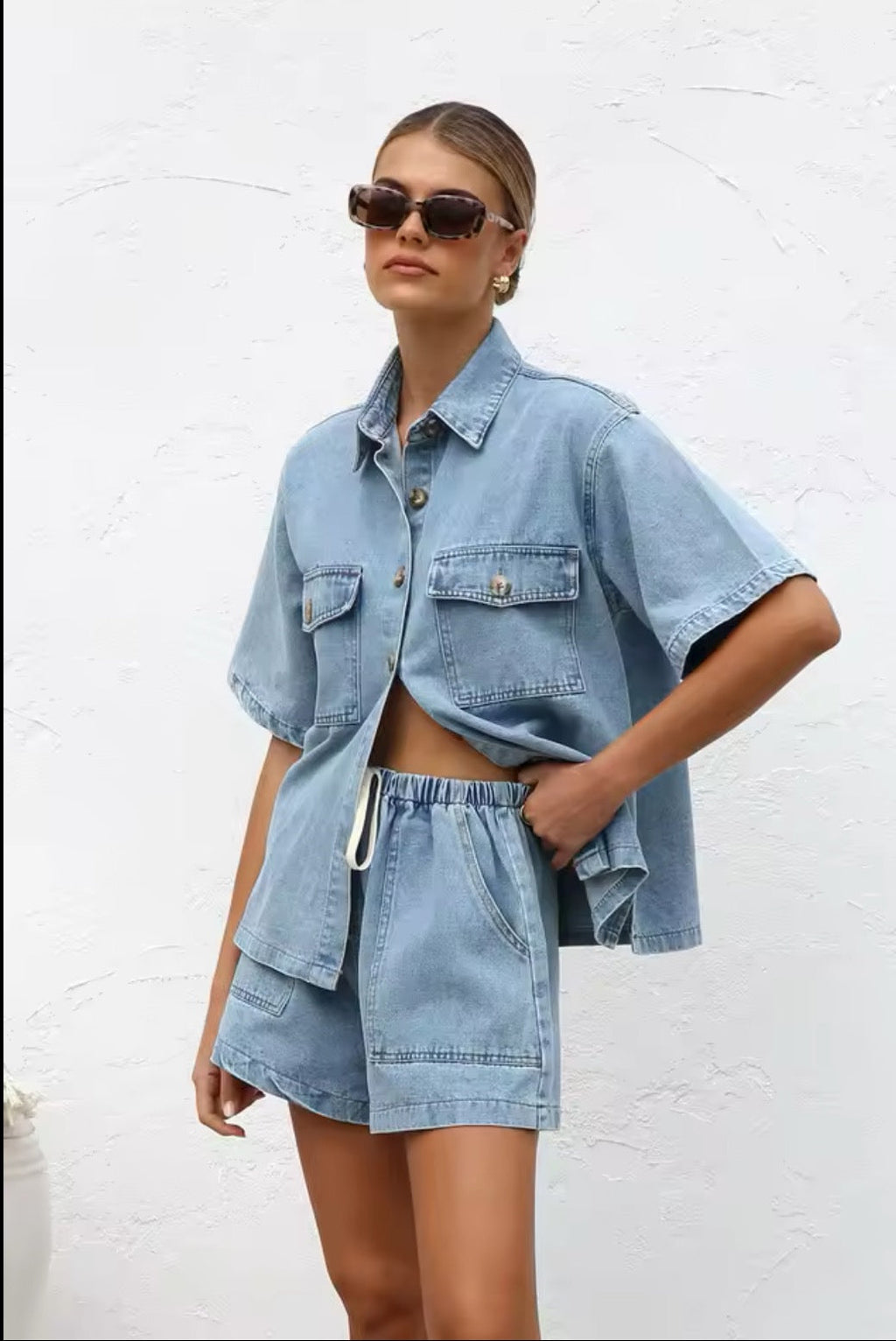 Valenzora | Casual Jeans Set with Oversized Shirt & Shorts