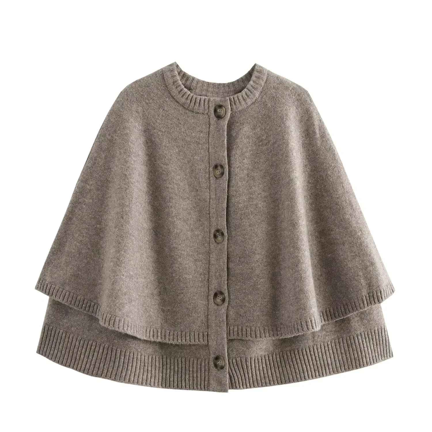 Valenzora | Elegant button-up cape