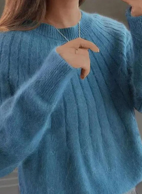 Fluffy cashmere blend knitted sweater