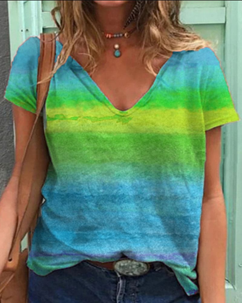 Valenzora | Airy T-shirt with V-neck and rainbow pattern