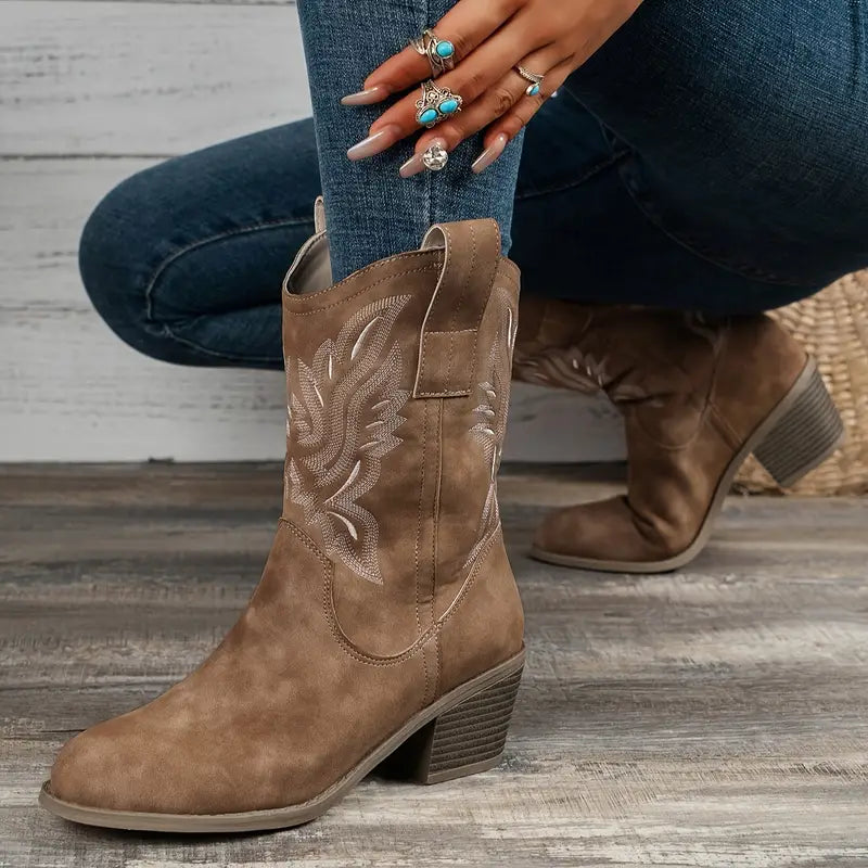 Valenzora | Stylish leather cowboy boots for women