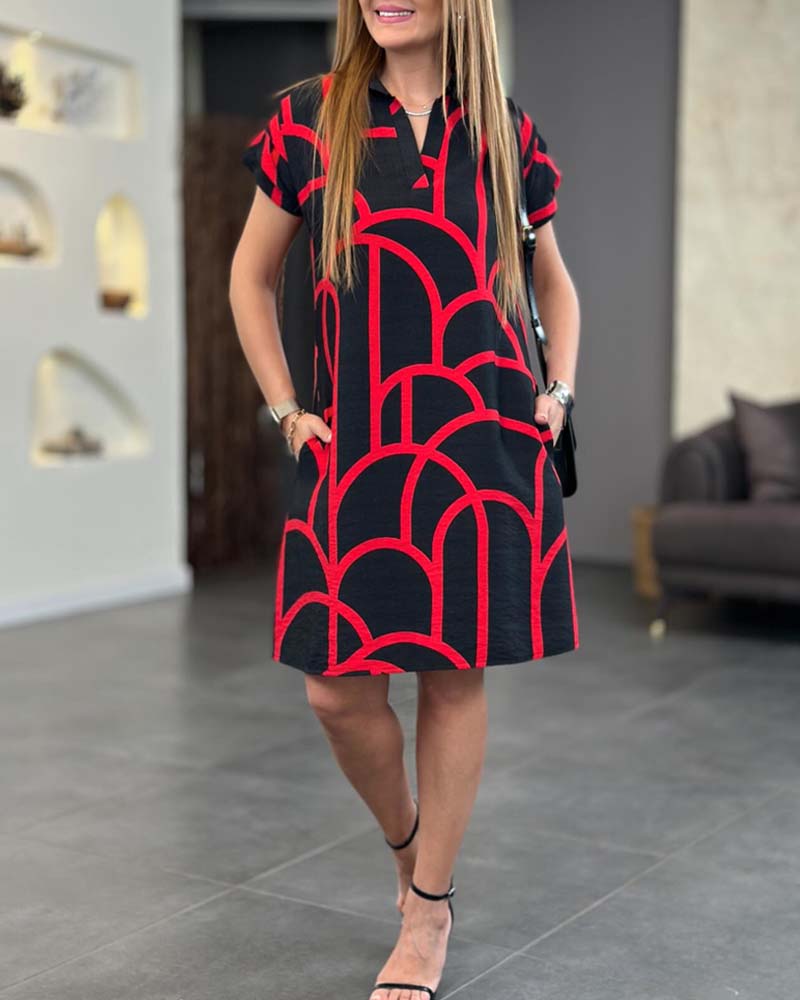Short-sleeved midi dress with lapel print