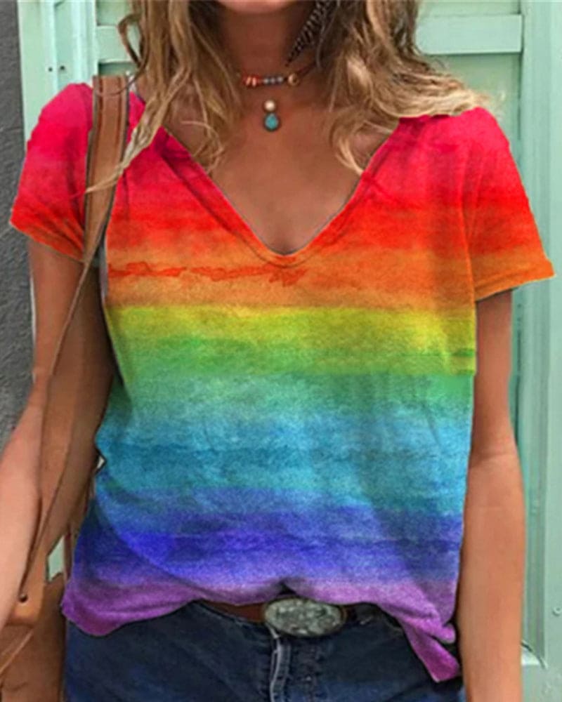Valenzora | Airy T-shirt with V-neck and rainbow pattern