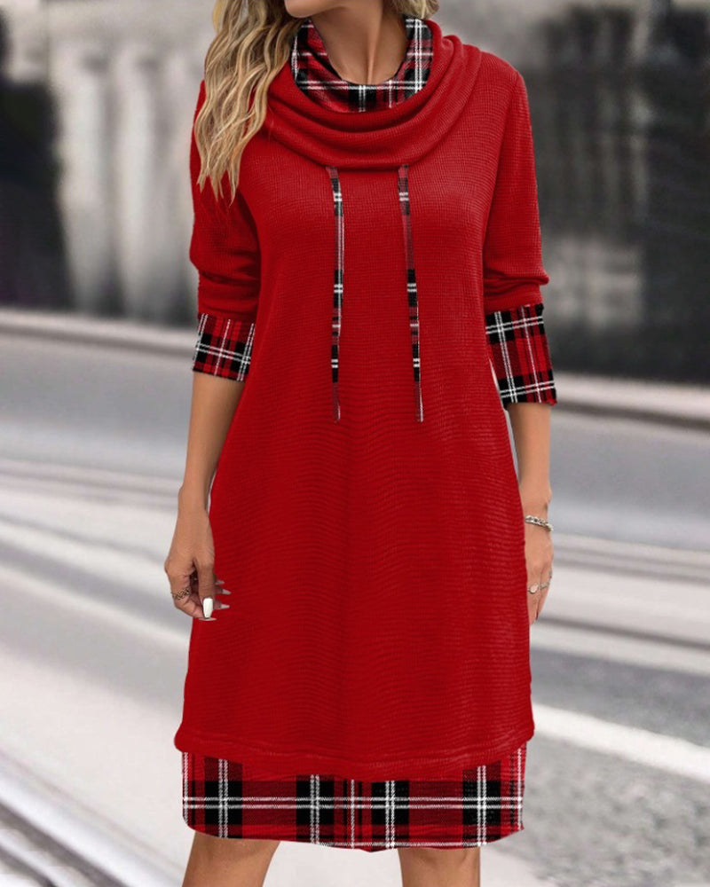 Valenzora | Langärmliges Kleid im klassischen Karomuster