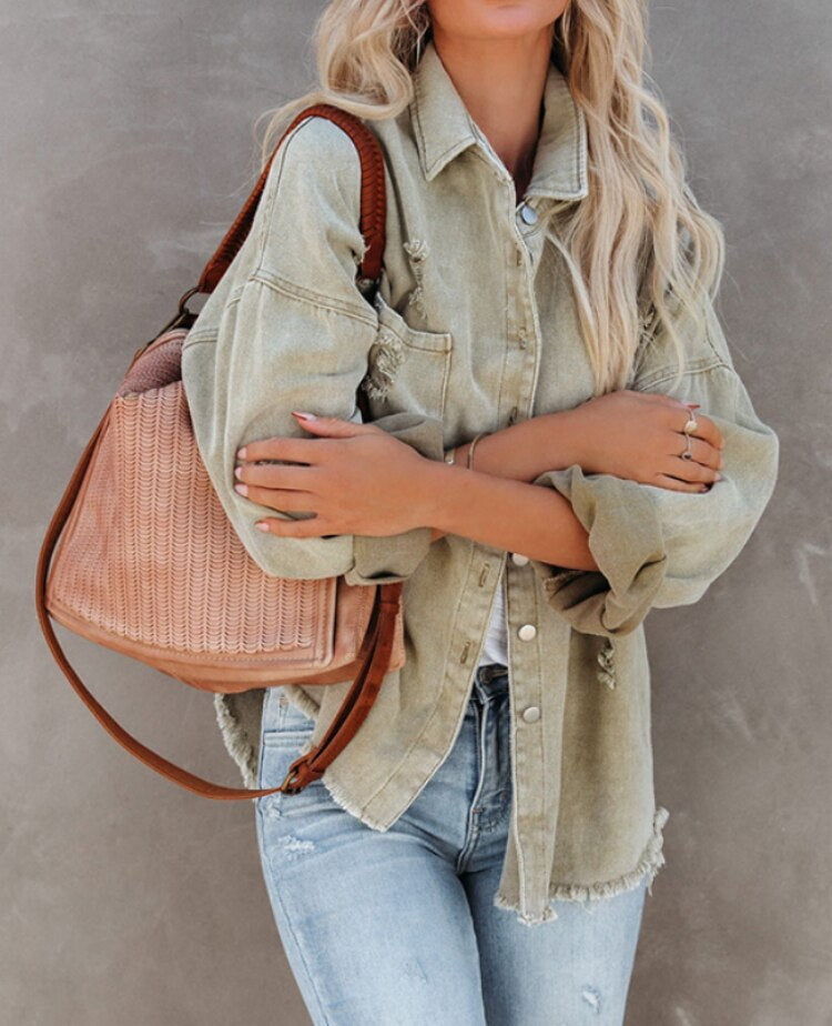 Valenzora | Trendy denim jacket for women - stylish and versatile