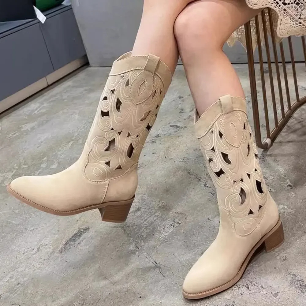 Valenzora | Embroidered Western boots for women with decorative cutouts, cowboy boots for women