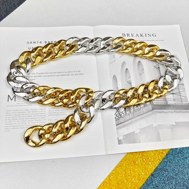Valenzora | Let's dream necklace belts