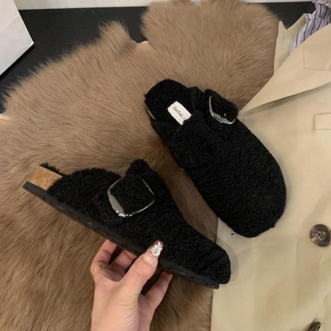 Valenzora | Soft slippers for home