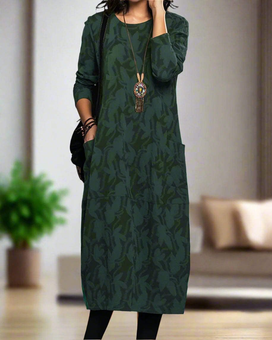 Valenzora | Dress with long sleeves, eye-catching print and convenient pockets