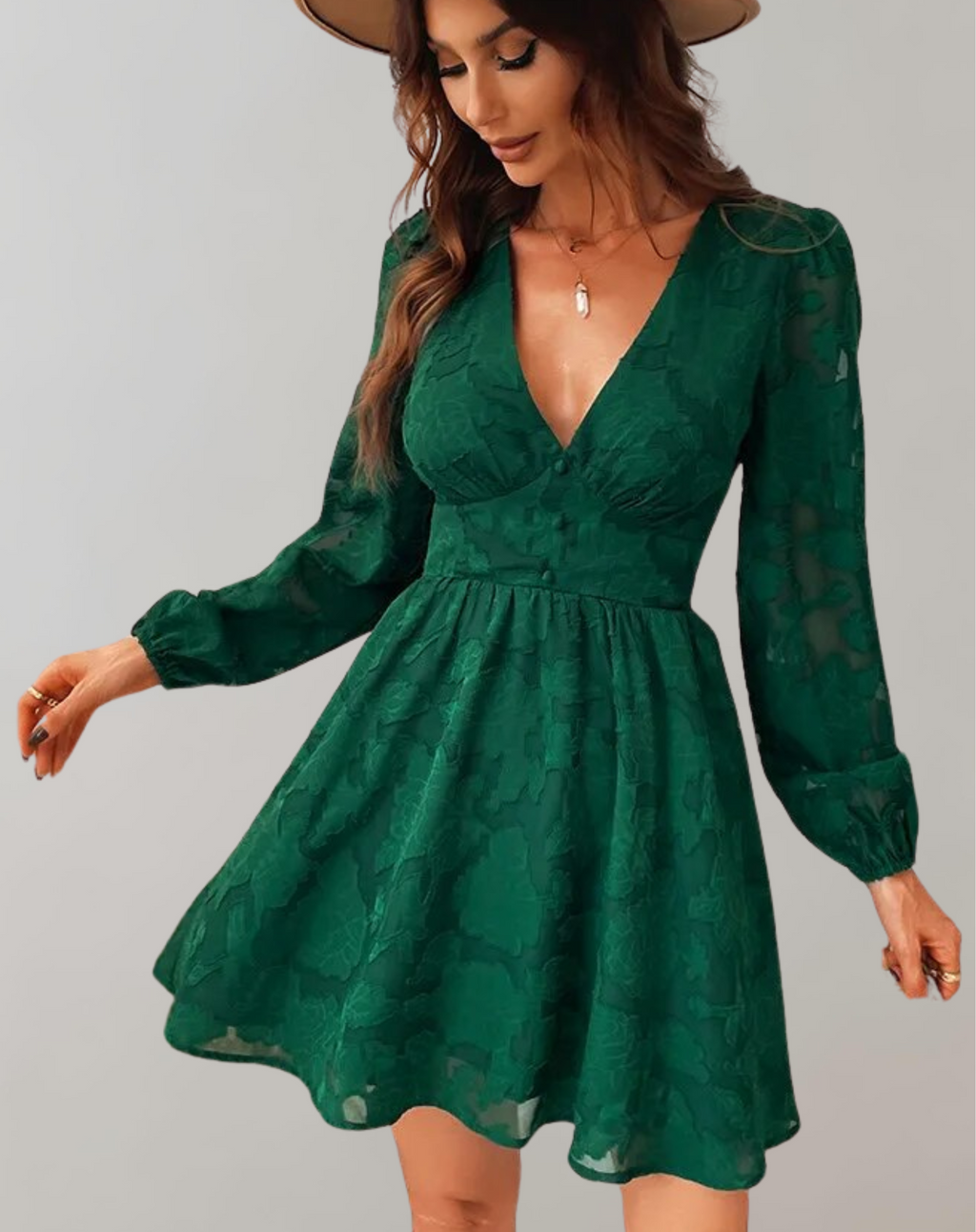 Valenzora | V-neck mini dress