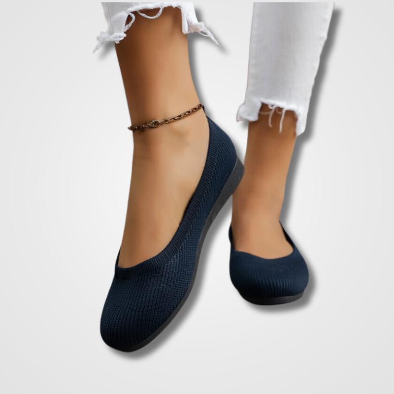 COMFORTABLE ADJUSTABLE SLIP-ON