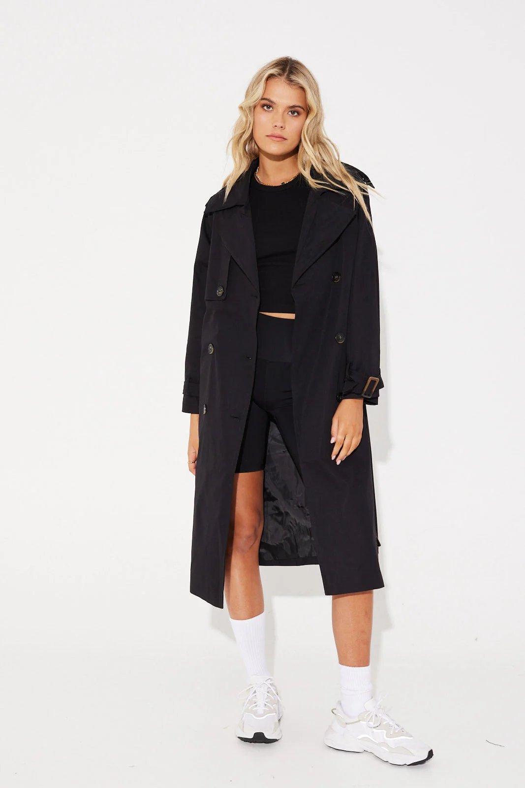 Valenzora | Lightweight windbreaker