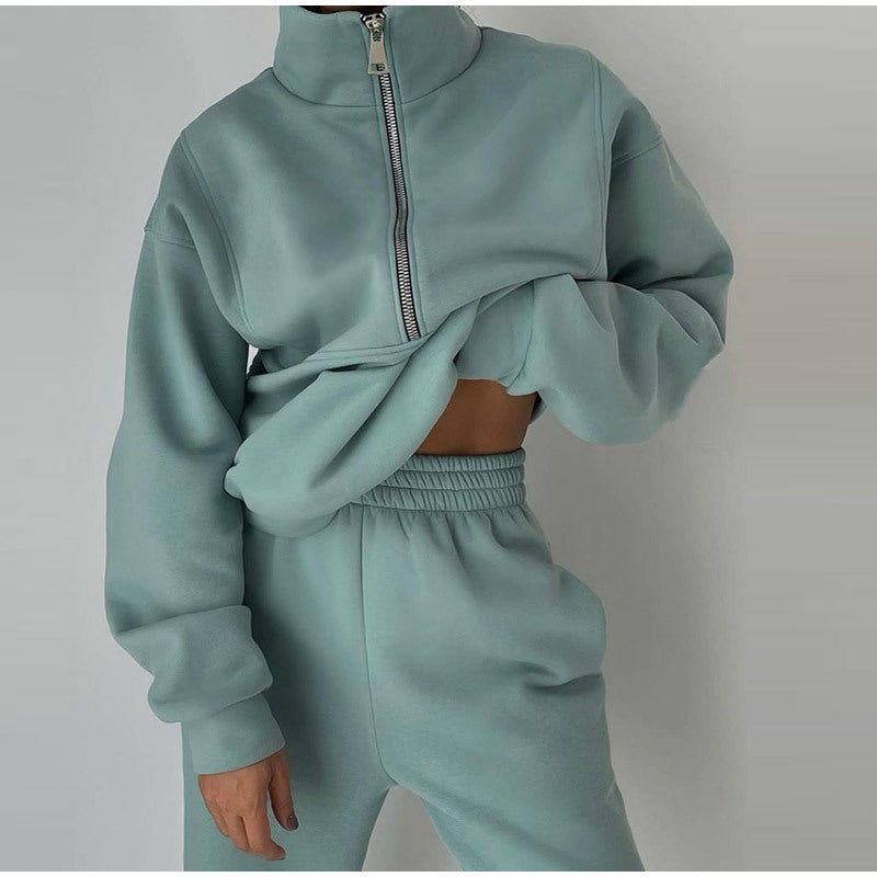 Valenzora | 3-piece sporty set - trendy women's sweatshirt jacket with jogging pants