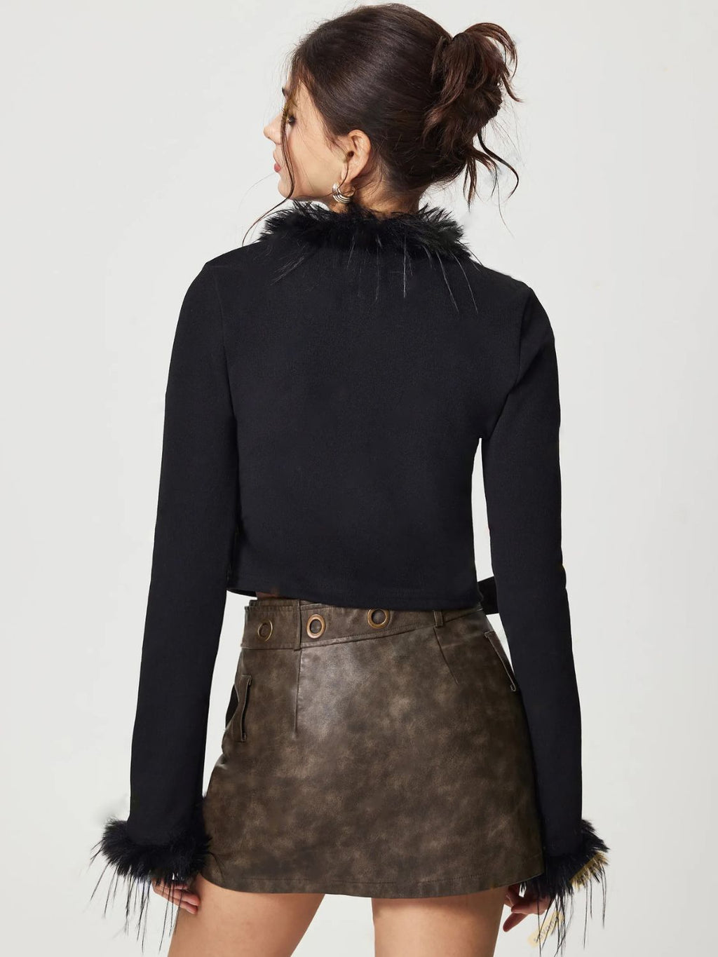 Valenzora | Langärmliger Cardigan mit pelzigem Besatz