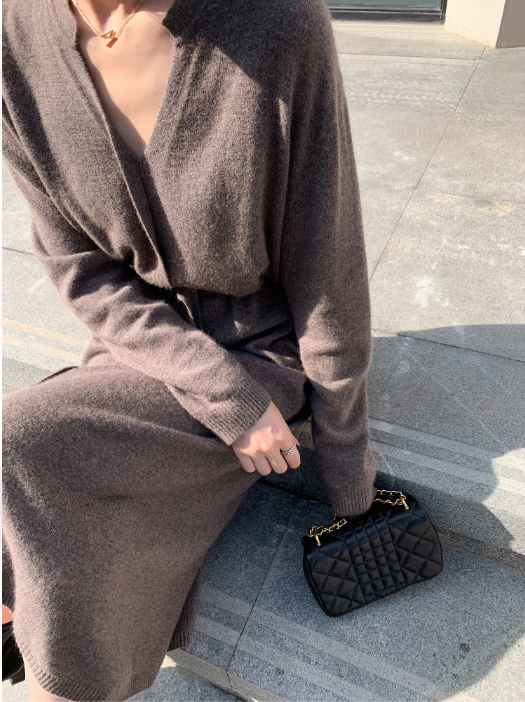 Valenzora | Stylish Autumn Chic Long Sleeve Sweater Dress for Women