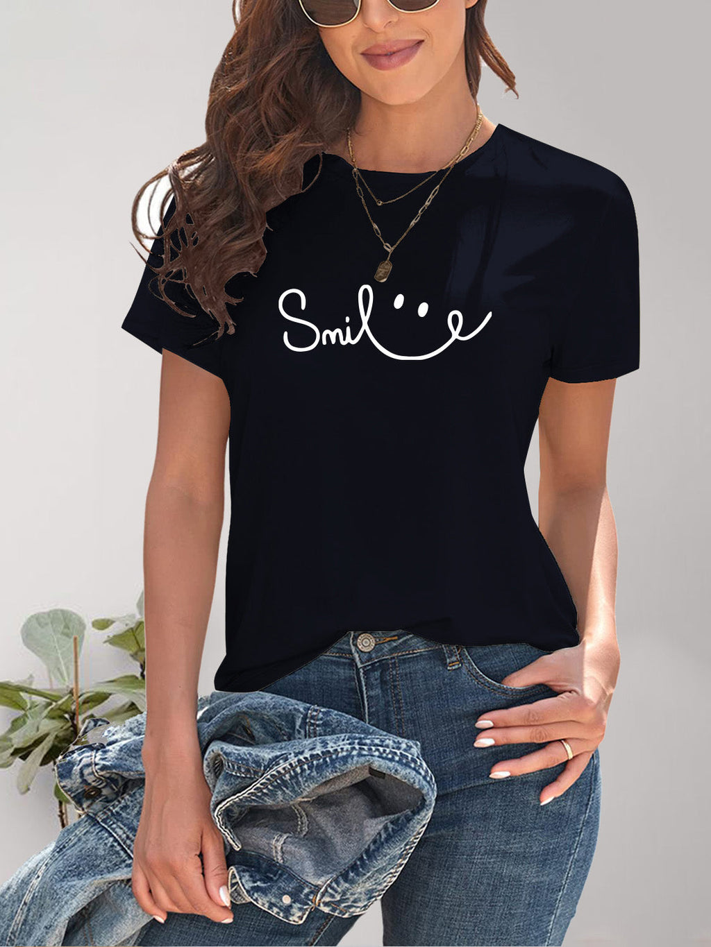 Valenzora | Smile Crew Neck Kurzarm-T-Shirt