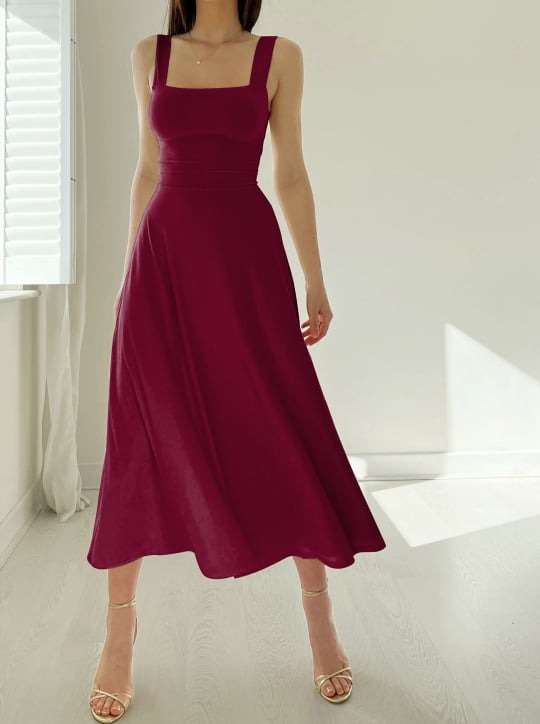 Damen-Midikleid mit breiten Trägern