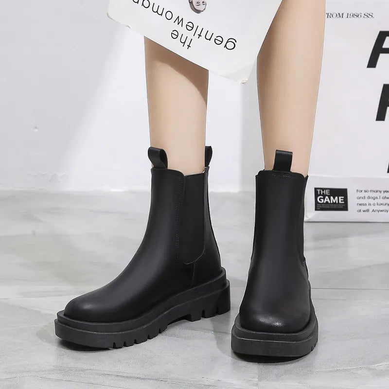 Retro boots with thick square heels