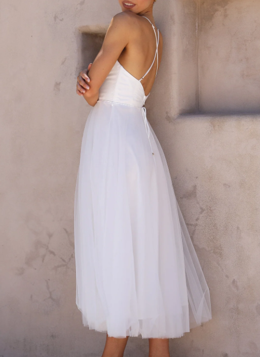 Valenzora | Sleeveless Midi Dress
