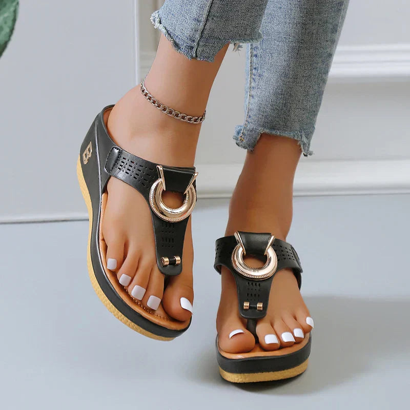 Valenzora- Women's Roman sandals with wedge heel and platform
