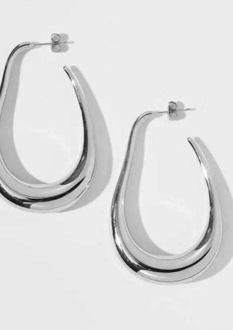 Valenzora | Minimalist Island Earrings in Silver