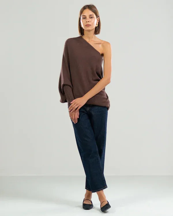 Valenzora | Asymmetrischer Damenpullover mit eleganter Drapierung