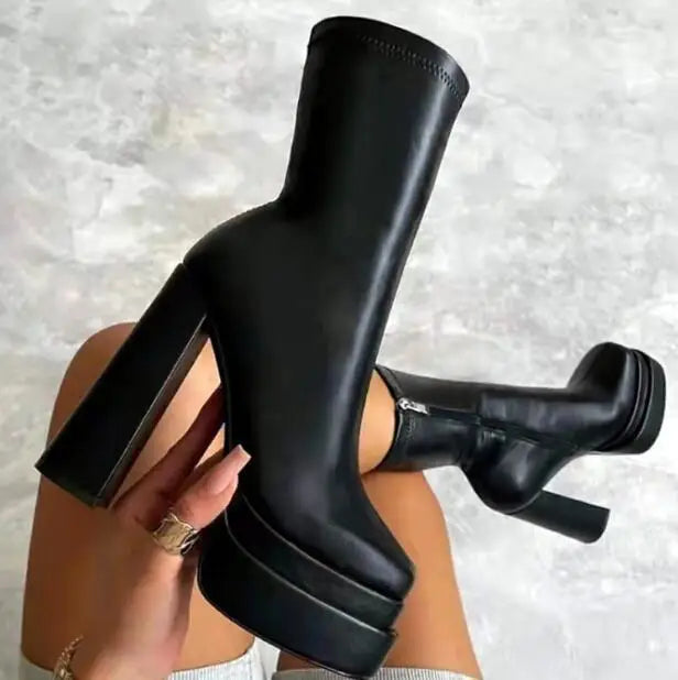Valenzora | Elegant platform boots with side zipper