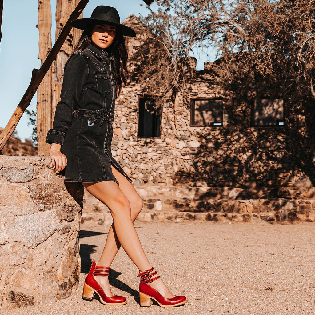 Valenzora | Everly Orthopedic Sandals