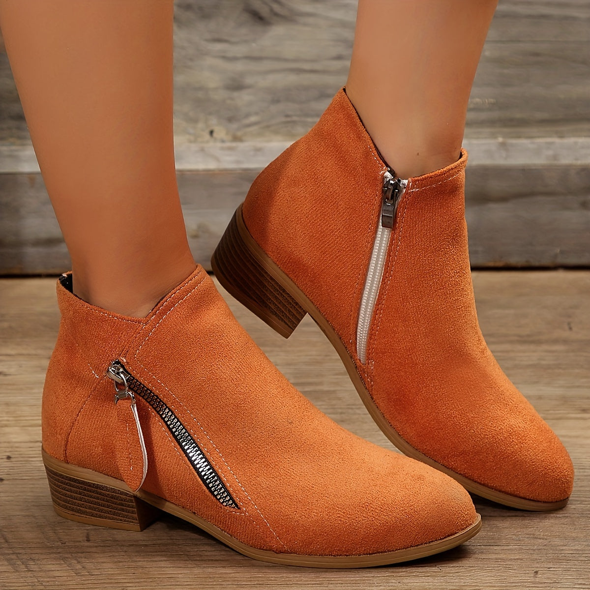 Valenzora - elegant pointed ankle boots with heel and zipper