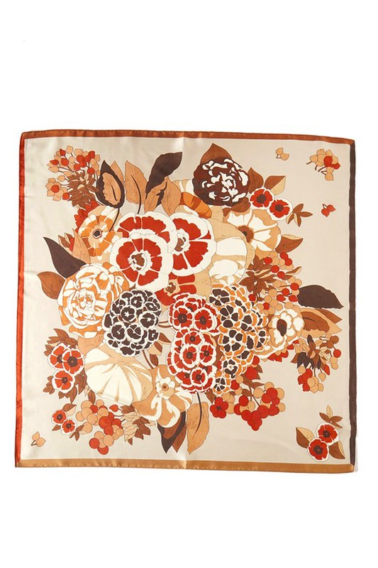Valenzora | Silk scarf with floral pattern and square shape