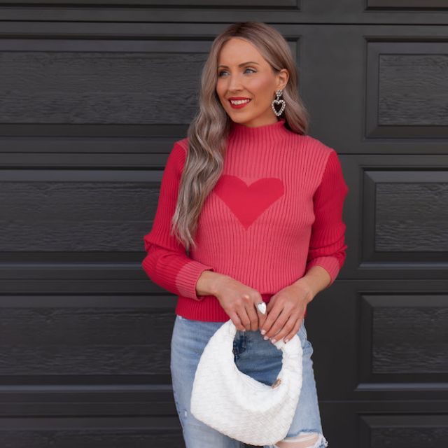 Valenzora | Gerippter Strickpullover mit Herz-Intarsie