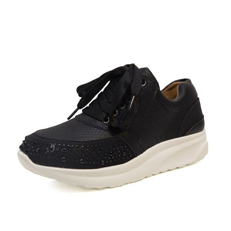 Sportliche Damen-Sneaker mit Glitzer-Elementen und ergonomischer Sohle, Größe S