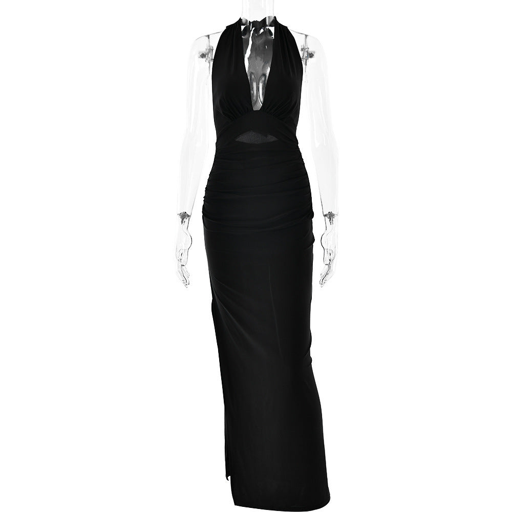 Valenzora | Long, backless dress in a solid color design with a slit