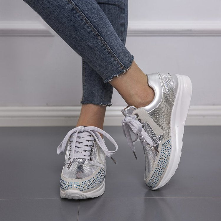 Sportliche Damen-Sneaker mit Glitzer-Elementen und ergonomischer Sohle, Größe S