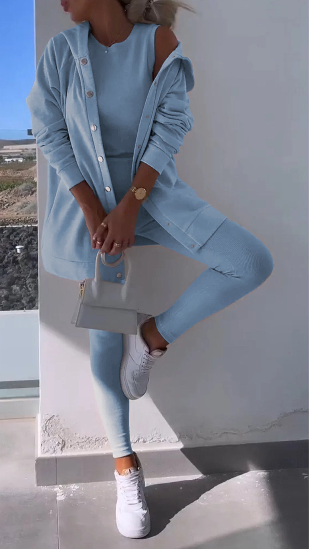 Valenzora | Vest and Hooded Sweatshirt