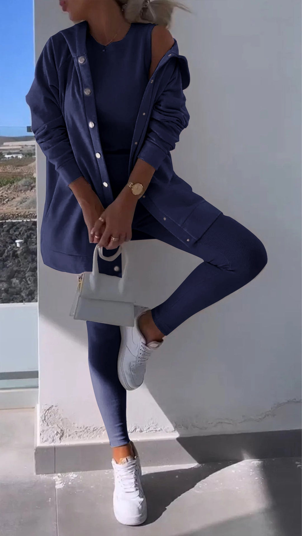 Valenzora | Vest and Hooded Sweatshirt