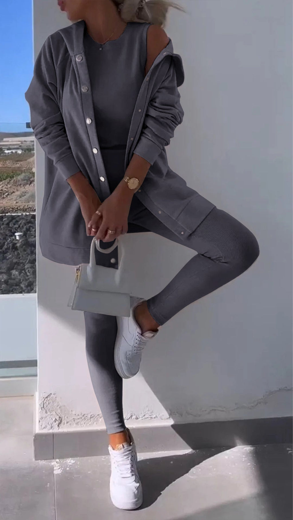 Valenzora | Vest and Hooded Sweatshirt