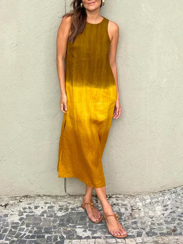 Airy linen dress made of cotton with a color gradient and a slit at the leg