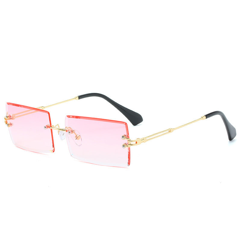 Valenzora | Fashionable rectangular sunglasses in retro style