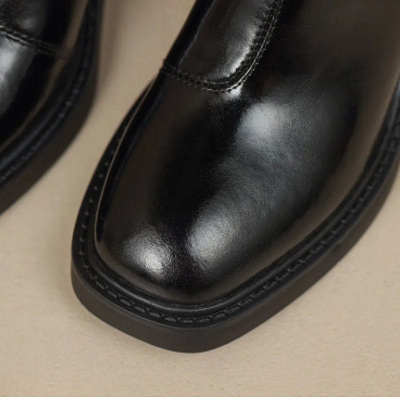 Valenzora | Stylish leather ankle boots with block heels for women